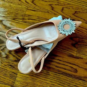 Nude sling back sandal, 7.5